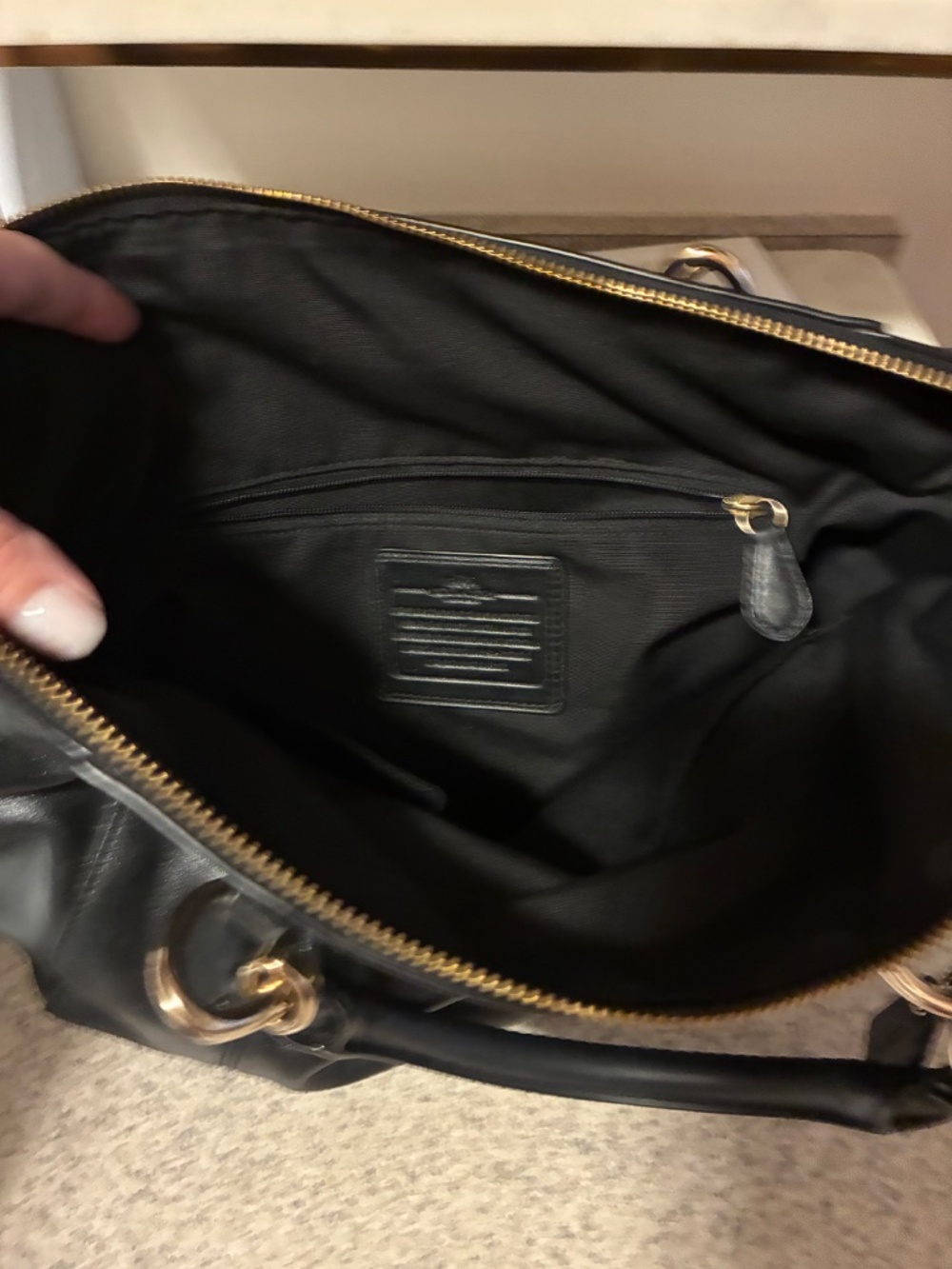 Authentic Coach Purse - Picture 2 of 4